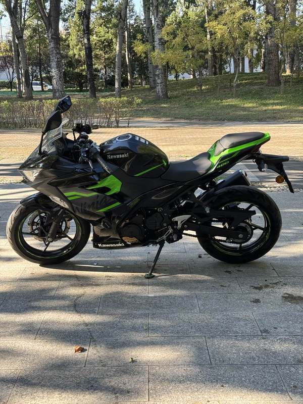 二手川崎Ninja 400