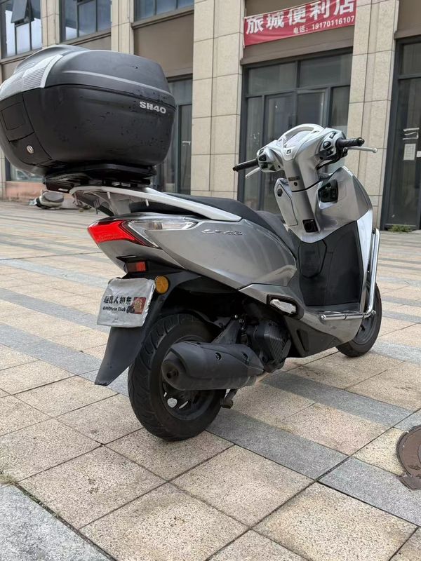 二手五羊本田Lead125