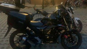 二手济南铃木极客飒 Gixxer 155 NK