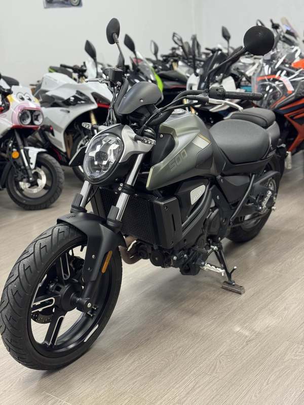 二手QJMOTOR闪500S