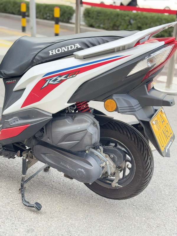 二手新大洲本田裂行 RX125Fi