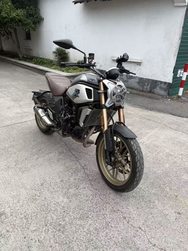 二手春风700CL-X