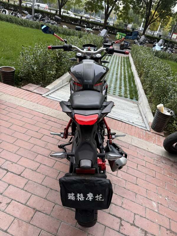 二手贝纳利红宝龙 TNT150i