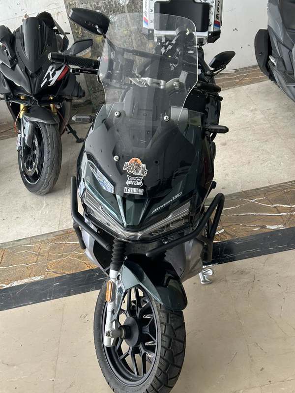 二手布雷斯通极宙 ADV150