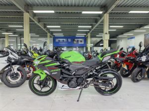 二手川崎Ninja 400