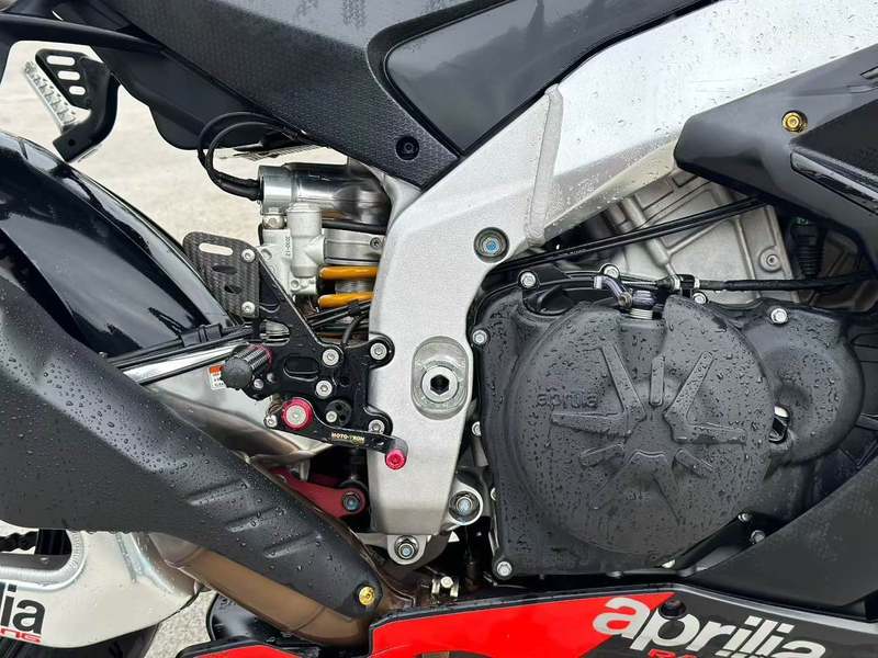 二手阿普利亚RSV4