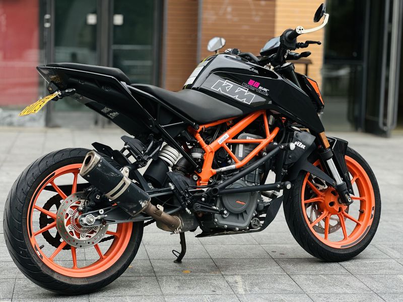 二手KTMR2R390 Duke