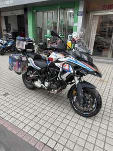二手贝纳利金鹏 TRK502