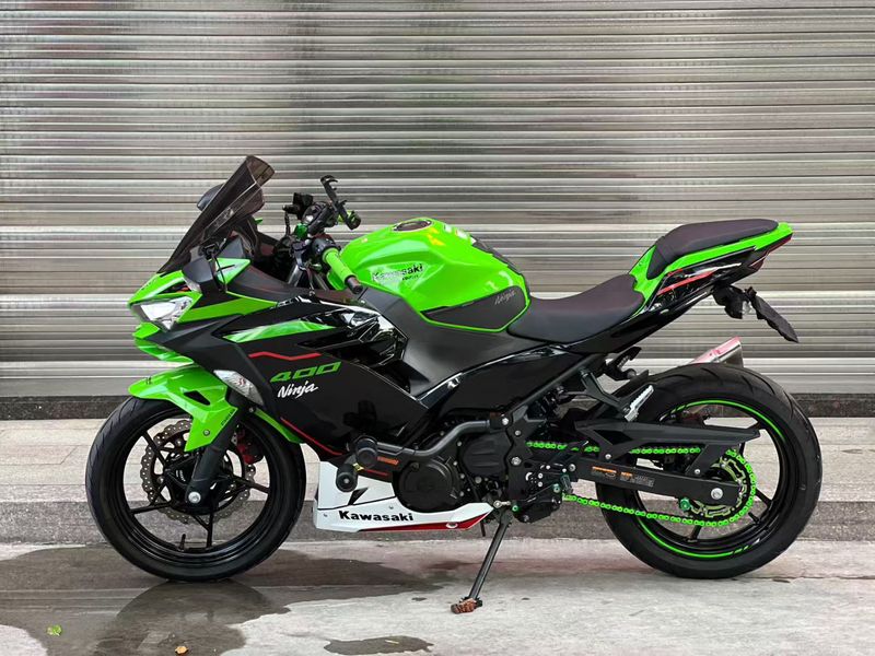 二手川崎Ninja 400