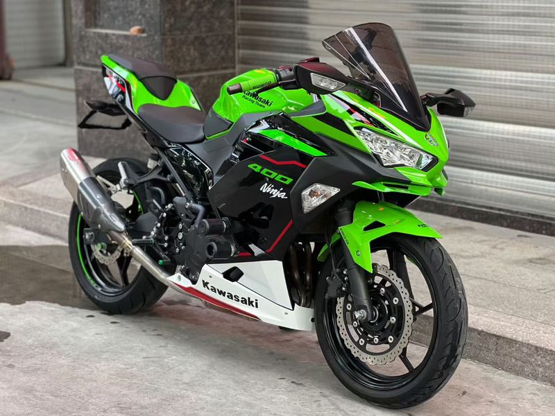 二手川崎Ninja 400