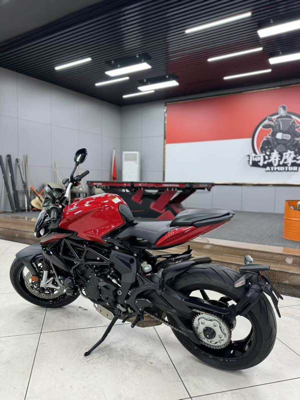 二手奥古斯塔Brutale 800