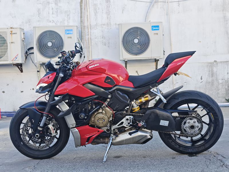 二手杜卡迪Street Fighter V4