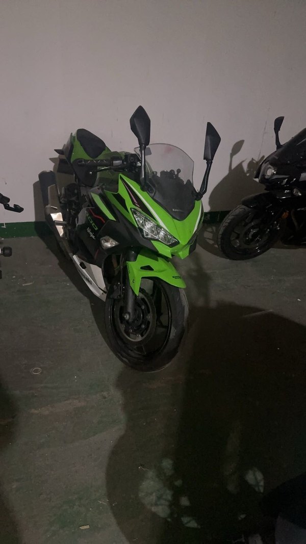 二手川崎Ninja 400