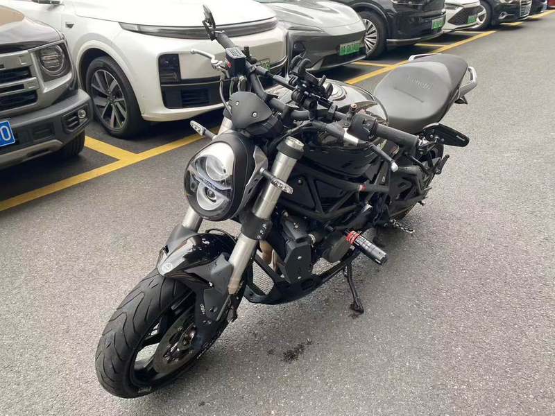 二手贝纳利752S