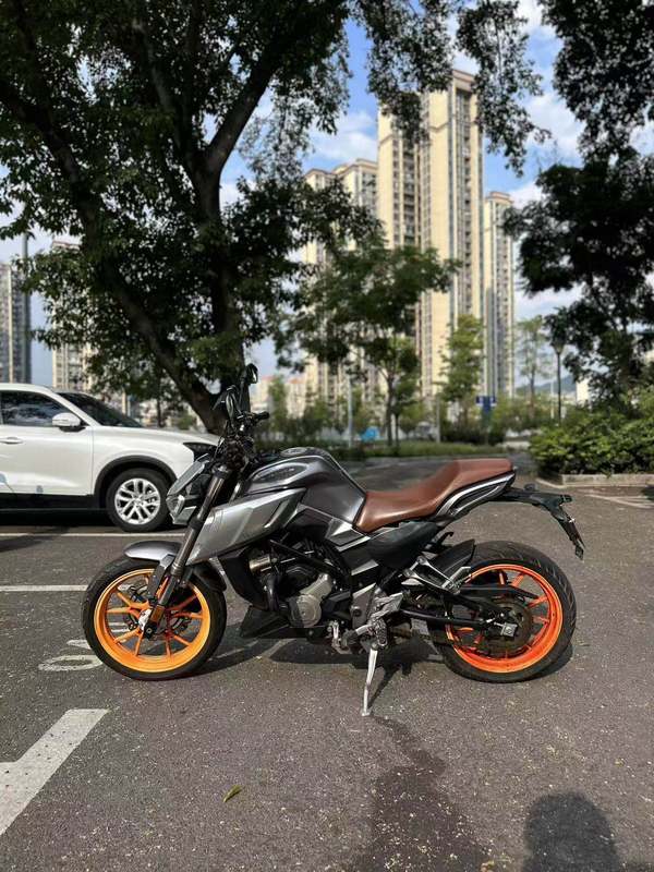 二手森科金刚魔兽 SK 250-K