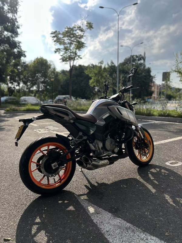 二手森科金刚魔兽 SK 250-K