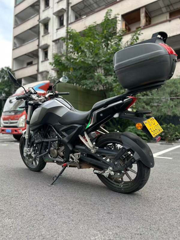二手贝纳利小黄龙 TNT25