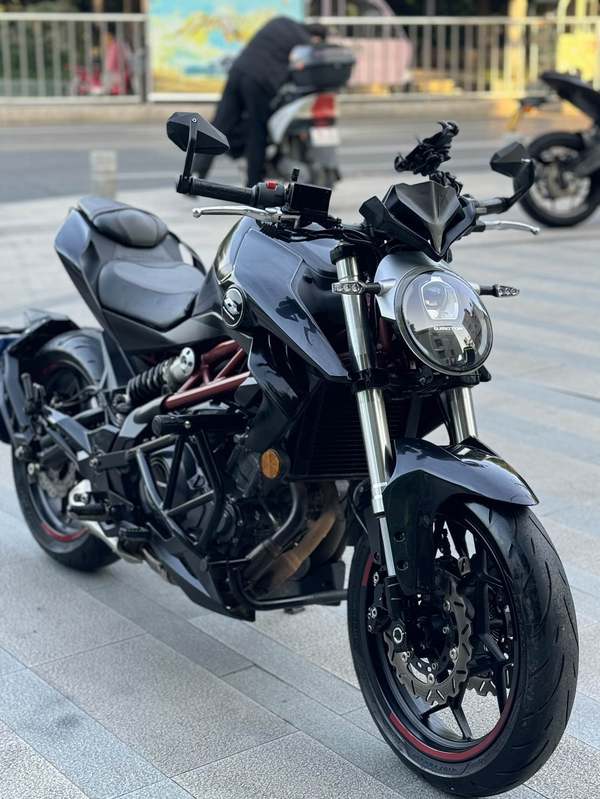 二手QJMOTOR追350