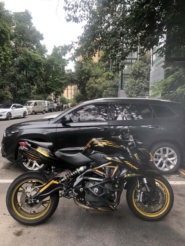 二手贝纳利TNT600i