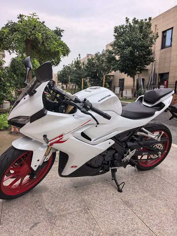 二手QJMOTOR赛250