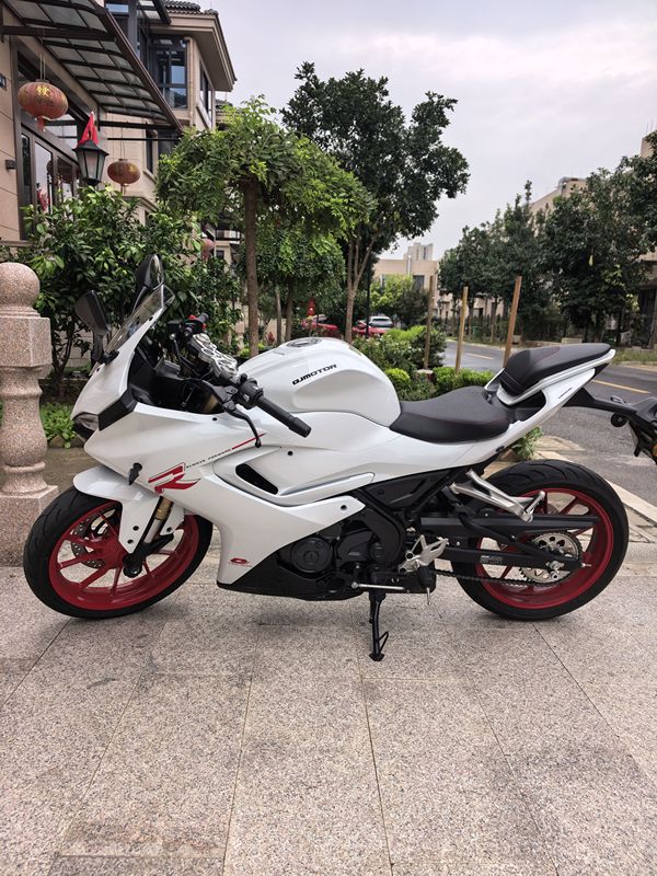 二手QJMOTOR赛250