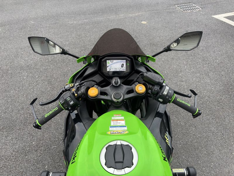二手川崎ZX-4R
