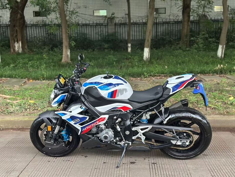 二手宝马M 1000 R