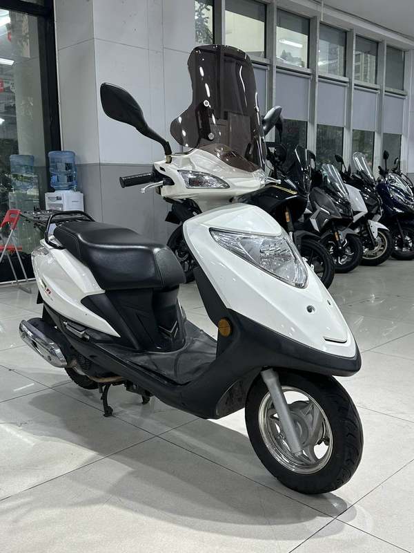 二手济南铃木瑞梦 UM125