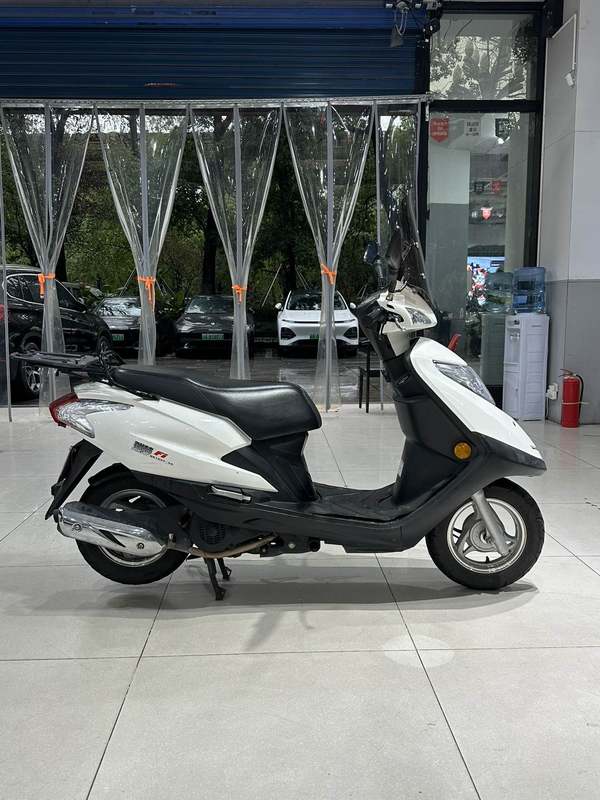 二手济南铃木瑞梦 UM125