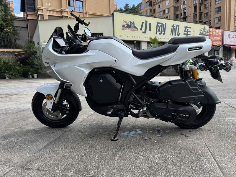 二手QJMOTOR小飞侠