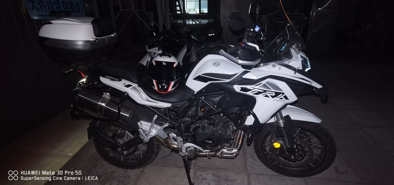 二手贝纳利金鹏 TRK502