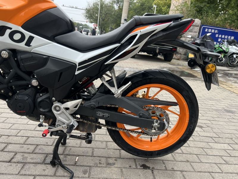 二手五羊本田CB190R 暴锋眼