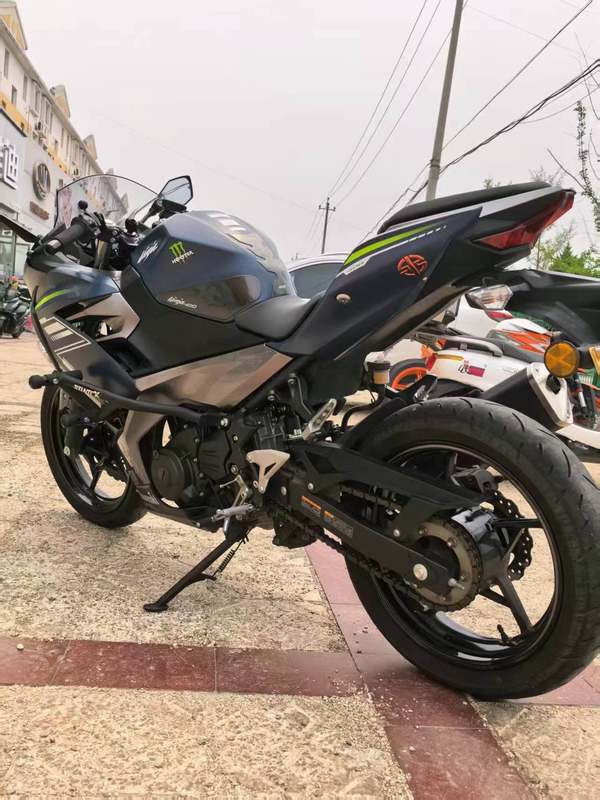 二手川崎Ninja 400