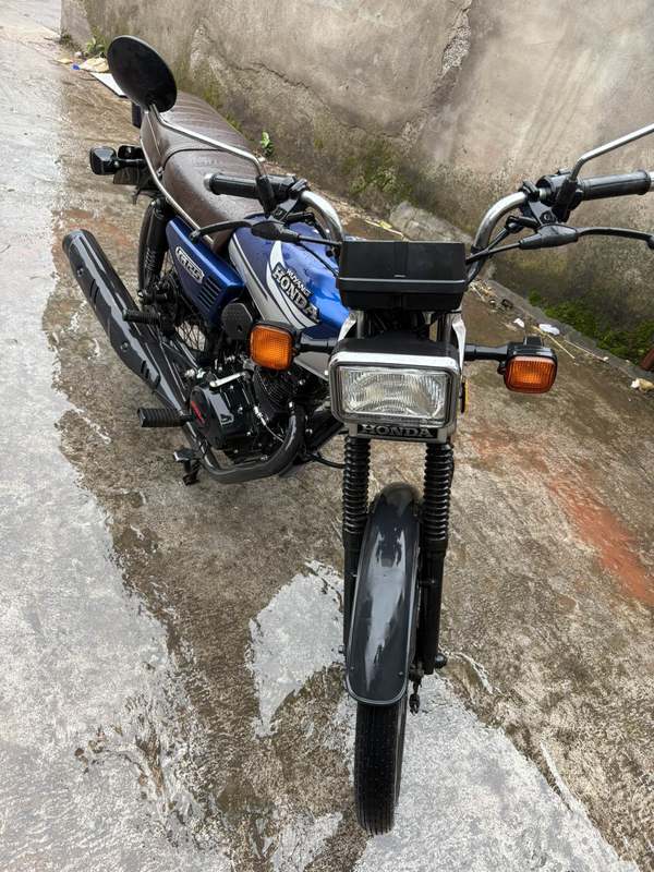 二手五羊本田CG125