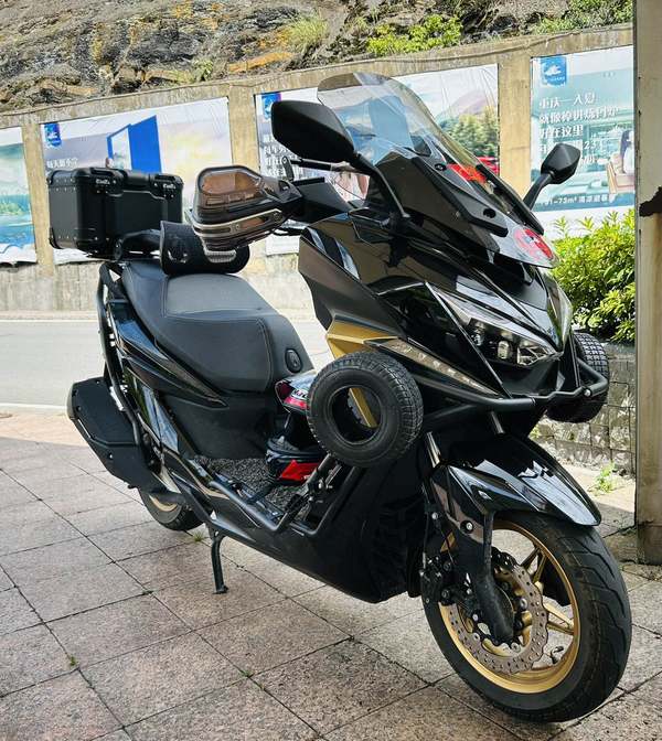 二手光阳赛艇 ST250