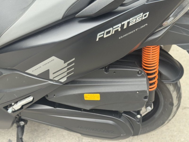 二手QJMOTOR鸿250