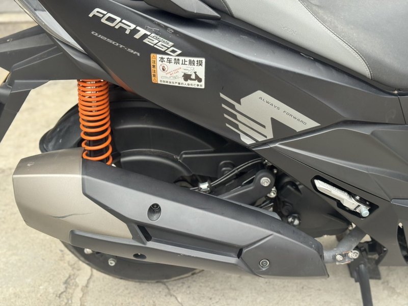 二手QJMOTOR鸿250