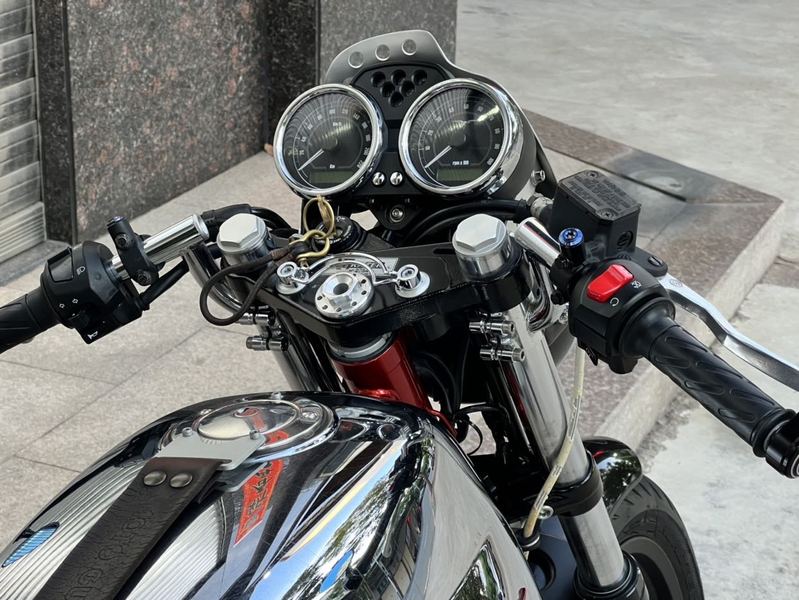 二手摩托古兹V7