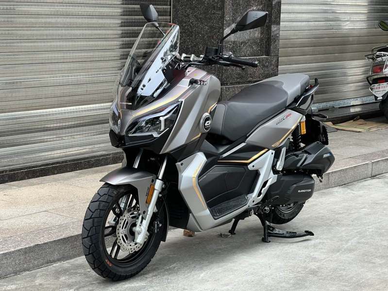 二手QJMOTOR鸿250ADV