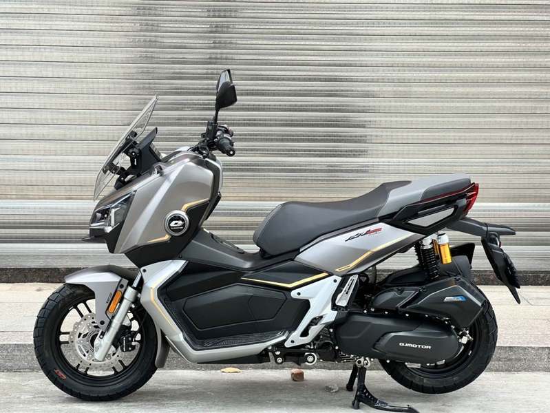 二手QJMOTOR鸿250ADV