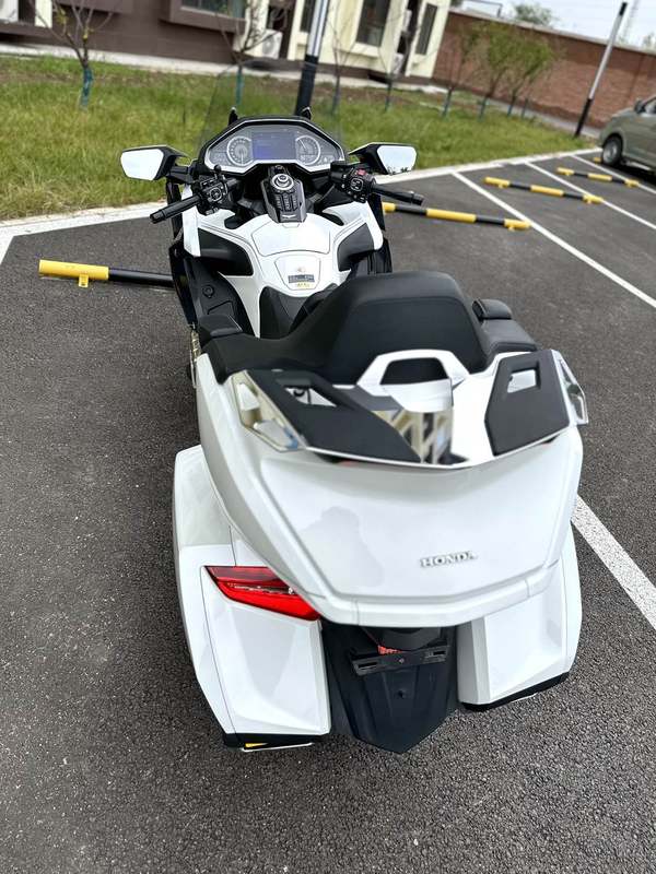 二手本田Gold Wing GL1800