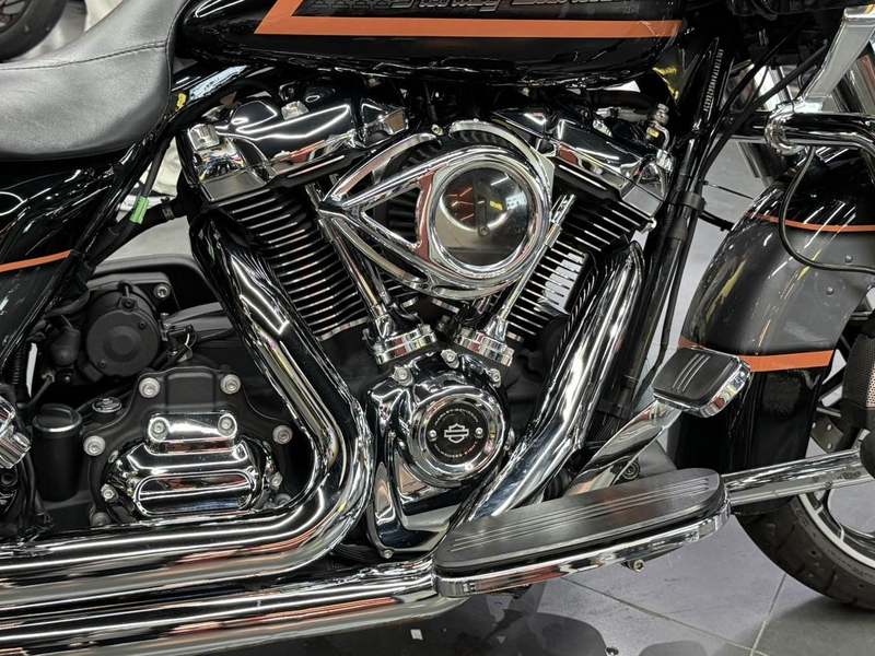 二手哈雷戴维森公路滑翔 Road Glide