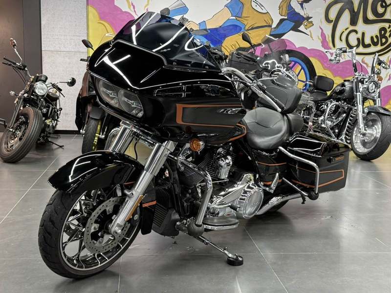 二手哈雷戴维森公路滑翔 Road Glide