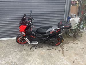 二手阿普利亚SR GT 200