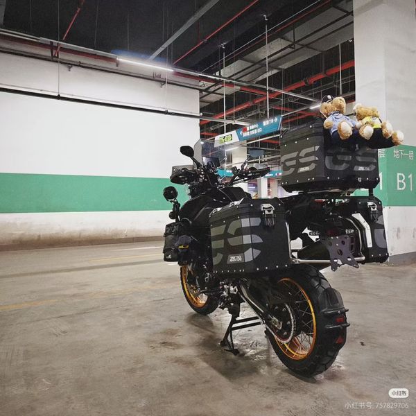 二手贝纳利TRK702