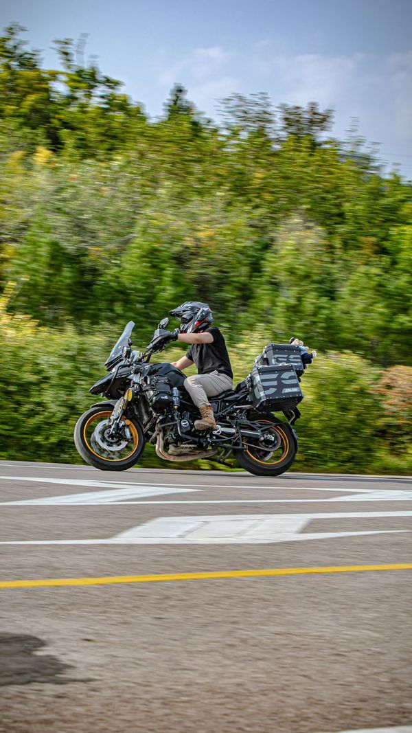 二手贝纳利TRK702