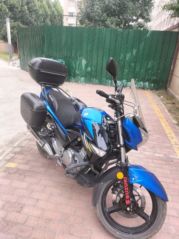 二手豪爵铃木骊驰 GW250