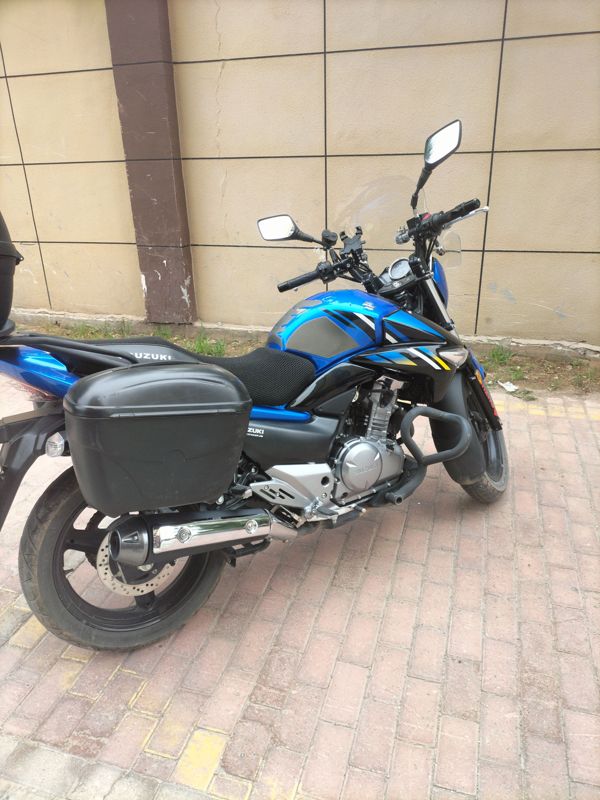 二手豪爵铃木骊驰 GW250