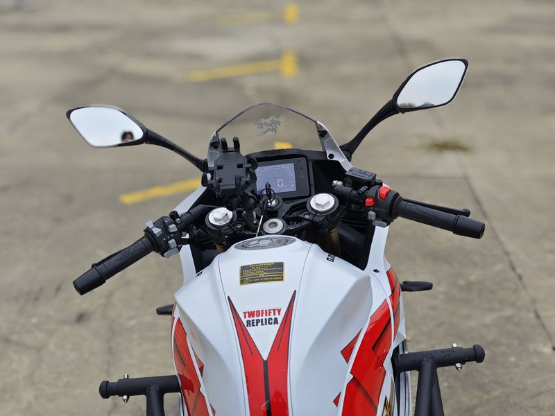 二手QJMOTOR赛250
