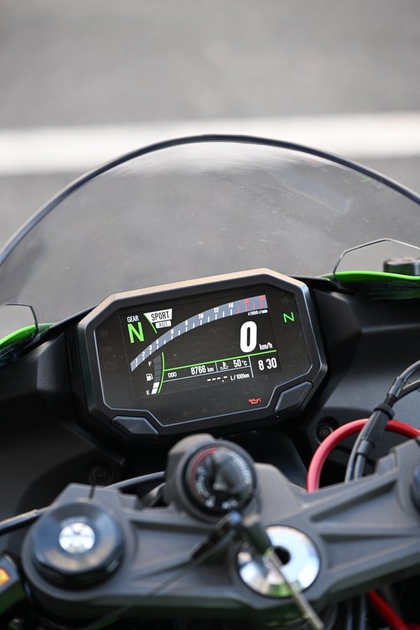 二手川崎Ninja ZX-6R 